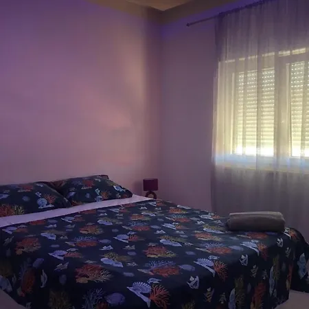 Πανσιόν Adriatic 3*