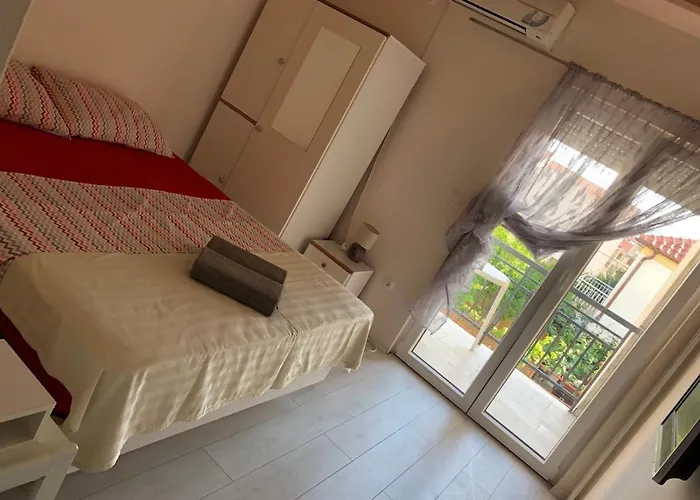 Adriatic Pensionat Biograd Na Moru