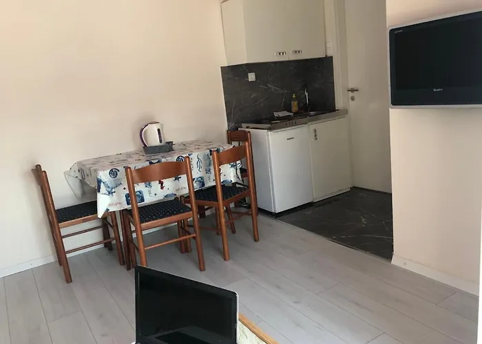 Adriatic Pensionat Biograd Na Moru