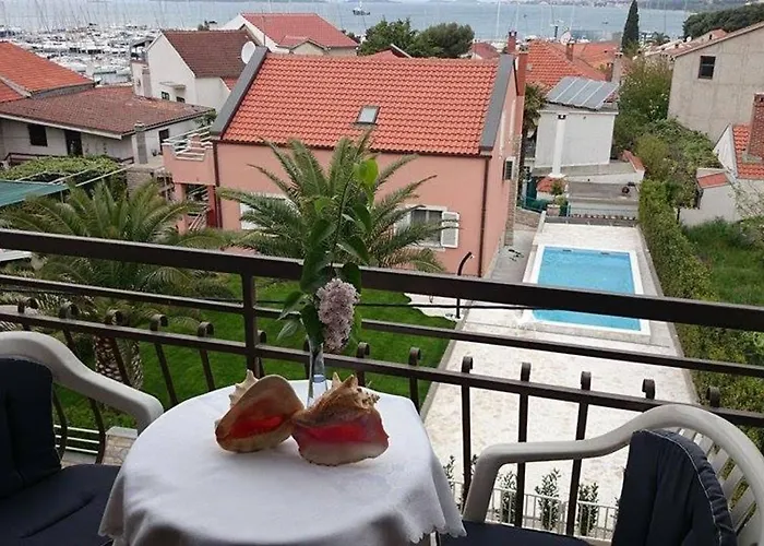 Adriatic Pensionat Biograd Na Moru